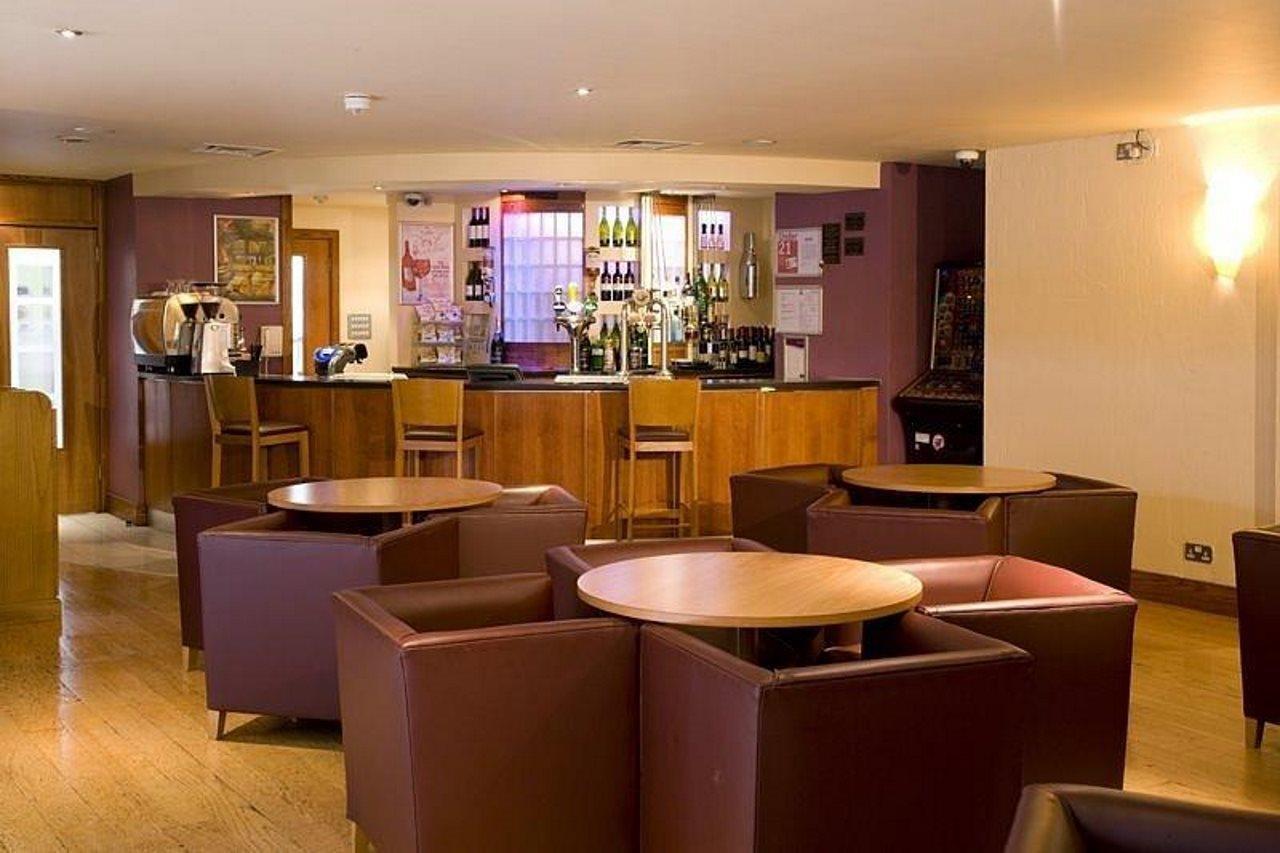 Premier Inn Watford Central Watford (Hertfordshire) Exterior foto